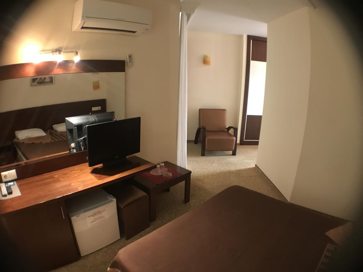 אנטליה Ataer Hotel מראה חיצוני תמונה